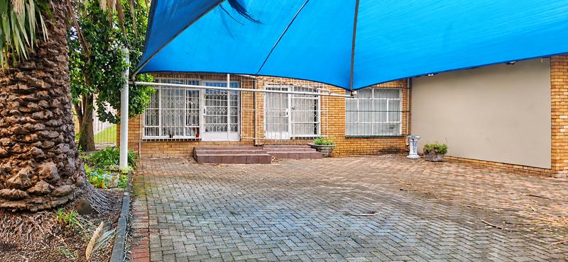 6 Bedroom Property for Sale in Secunda Mpumalanga