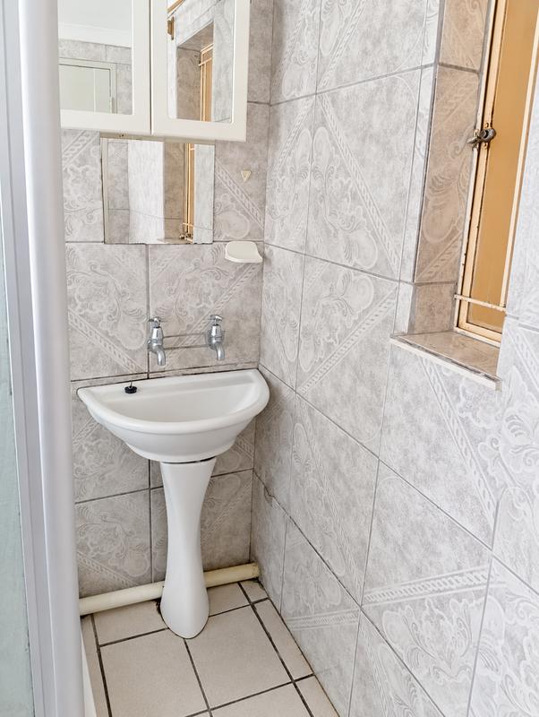 6 Bedroom Property for Sale in Secunda Mpumalanga