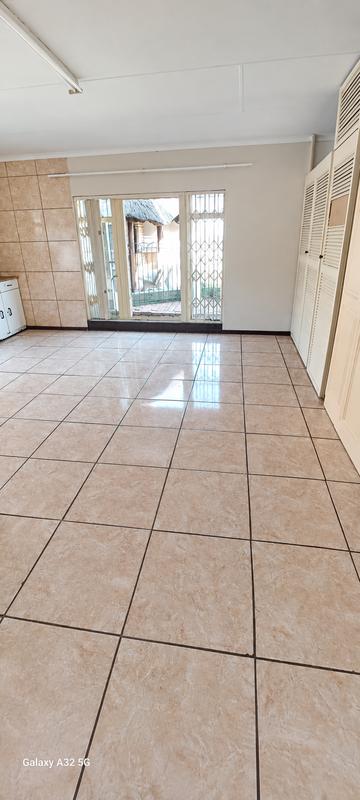 6 Bedroom Property for Sale in Secunda Mpumalanga