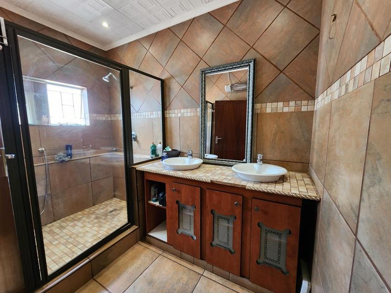 4 Bedroom Property for Sale in Lydenburg Mpumalanga