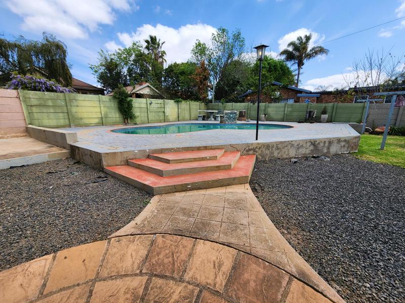 4 Bedroom Property for Sale in Lydenburg Mpumalanga