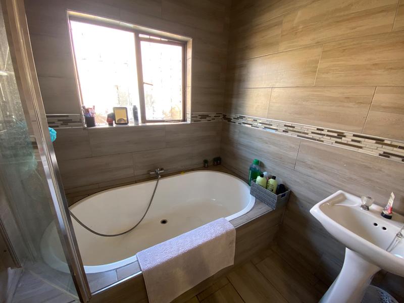 2 Bedroom Property for Sale in Clubville Mpumalanga