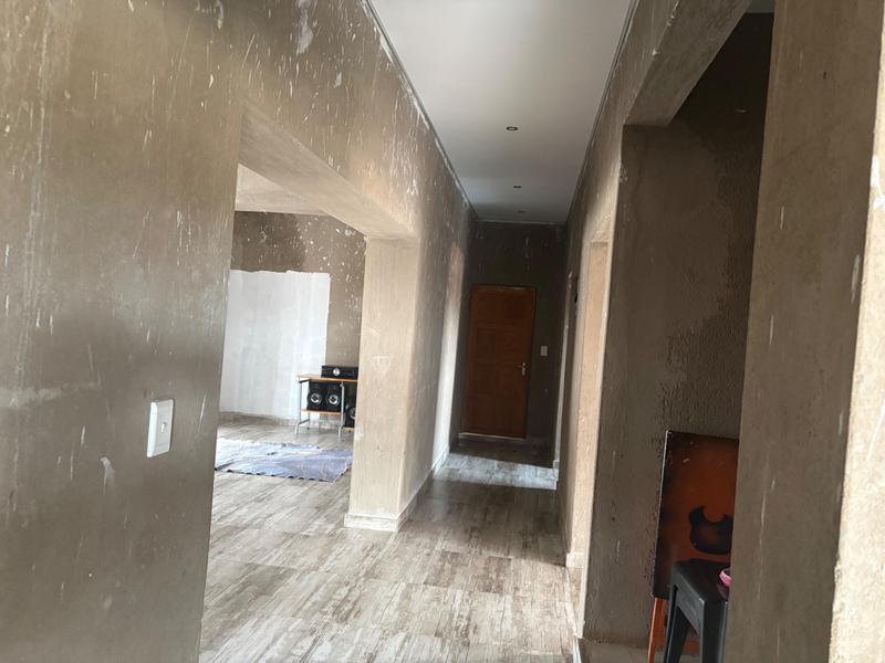 4 Bedroom Property for Sale in Kwamhlanga Mpumalanga