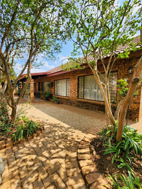 3 Bedroom Property for Sale in Lydenburg Mpumalanga