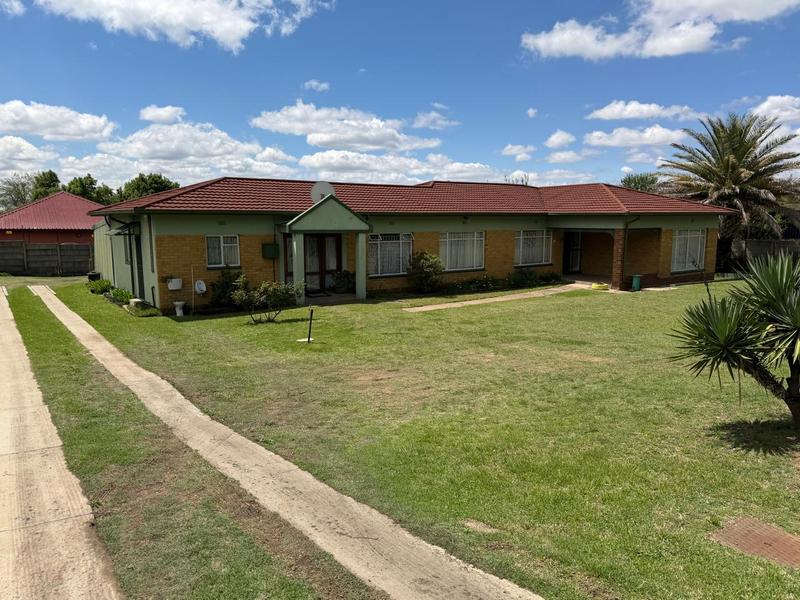 5 Bedroom Property for Sale in Meyerville Mpumalanga