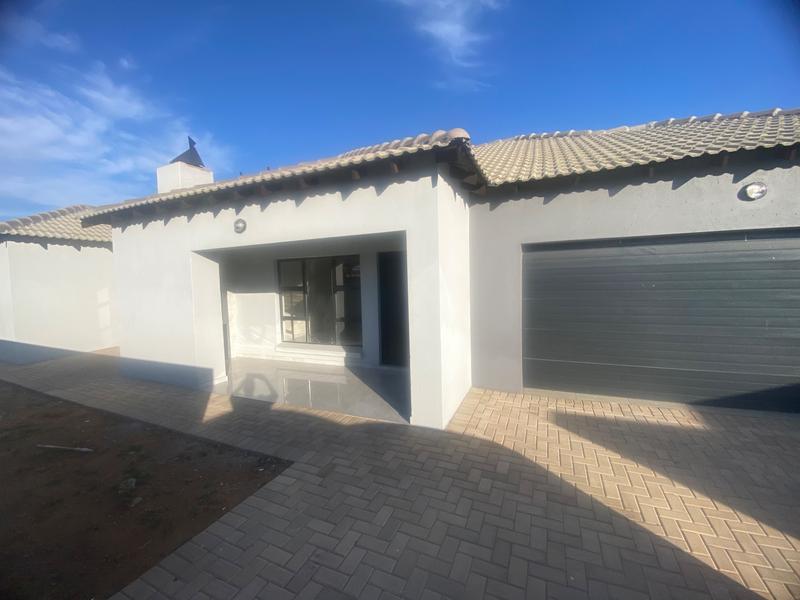4 Bedroom Property for Sale in Aerorand Mpumalanga