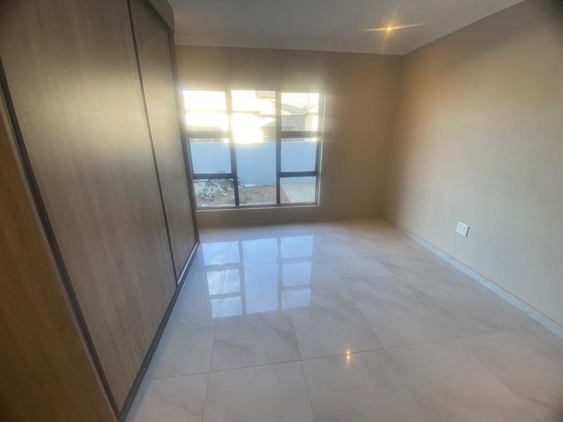 4 Bedroom Property for Sale in Aerorand Mpumalanga