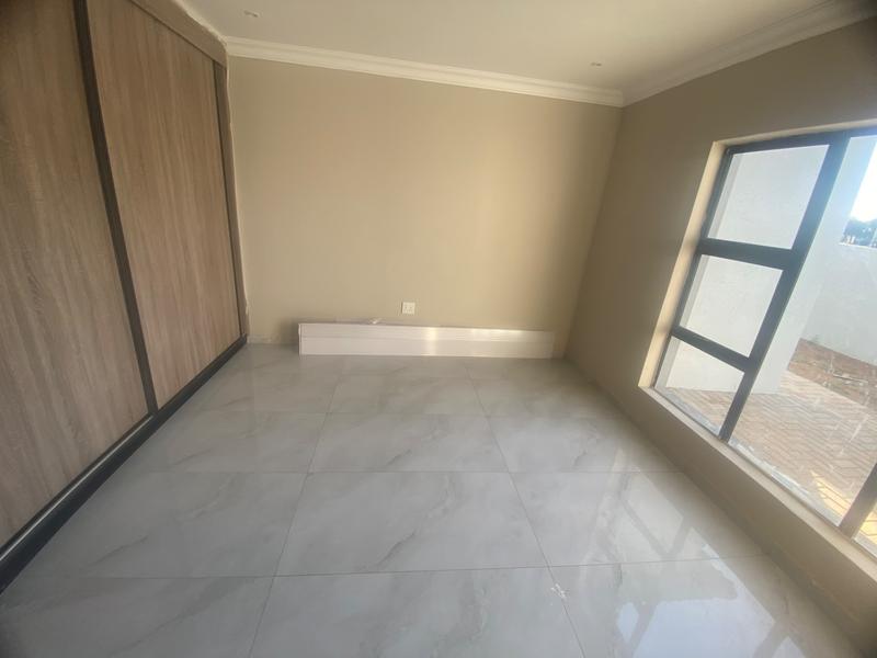 4 Bedroom Property for Sale in Aerorand Mpumalanga