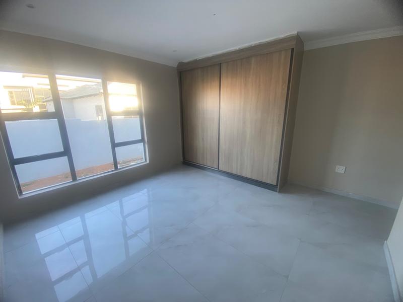 4 Bedroom Property for Sale in Aerorand Mpumalanga