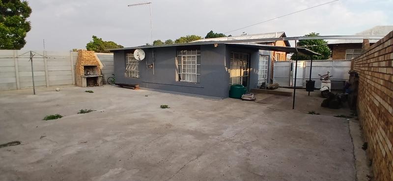 6 Bedroom Property for Sale in Delmas Mpumalanga