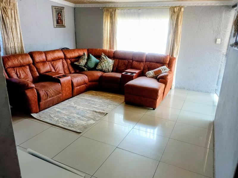 4 Bedroom Property for Sale in Barberton Mpumalanga