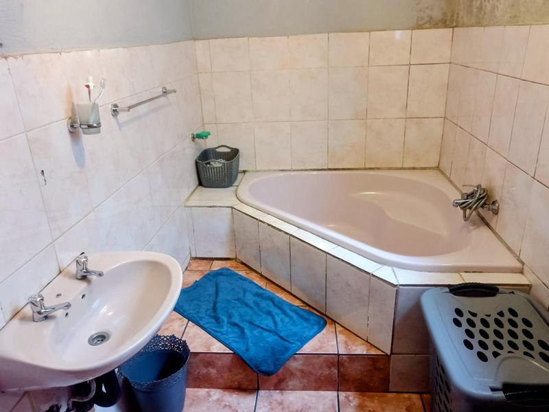 4 Bedroom Property for Sale in Barberton Mpumalanga