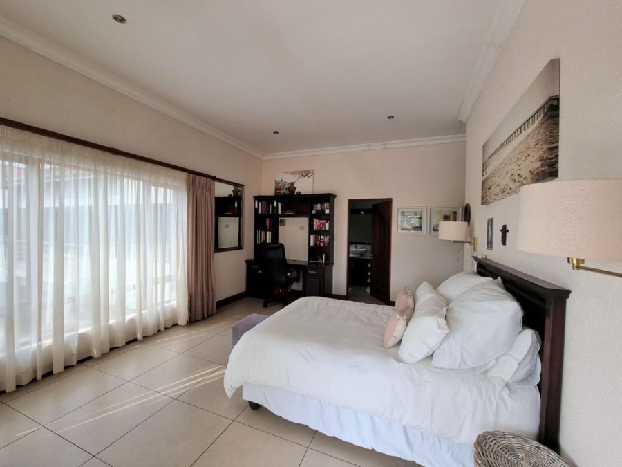 5 Bedroom Property for Sale in Matumi Golf Estate Mpumalanga