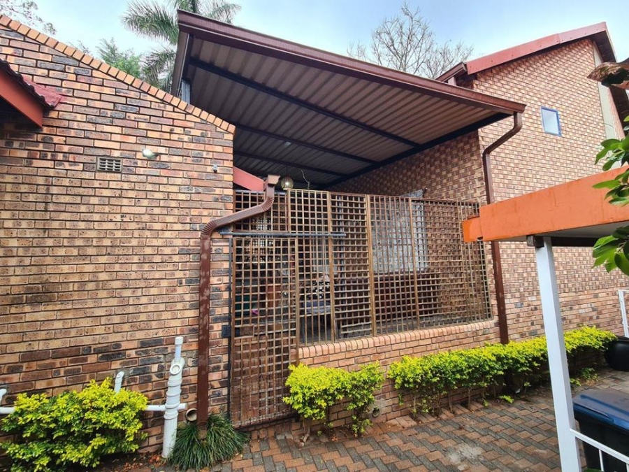 3 Bedroom Property for Sale in Sonheuwel Mpumalanga