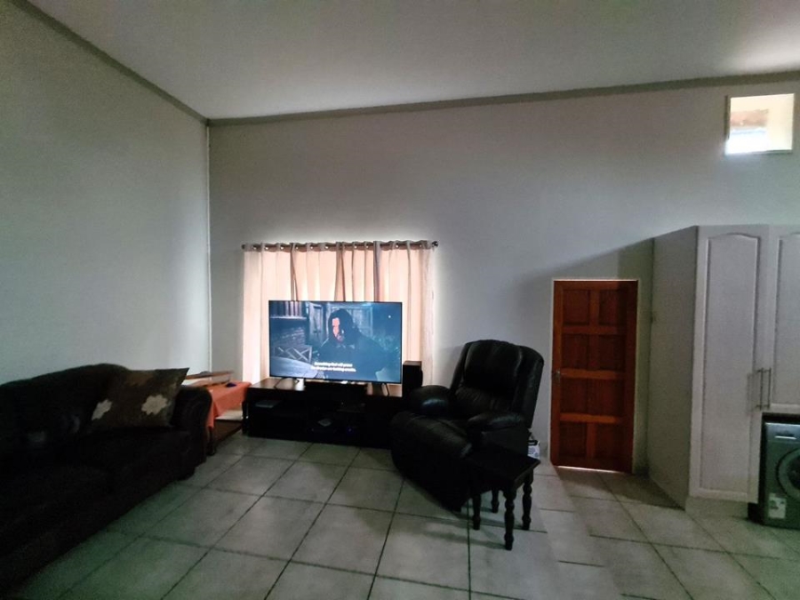 3 Bedroom Property for Sale in Sonheuwel Mpumalanga