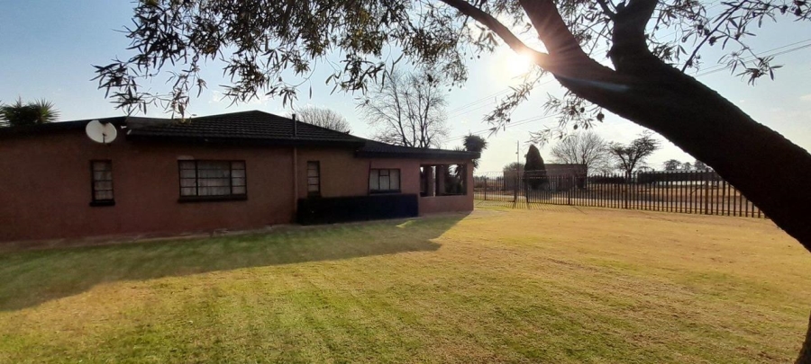 3 Bedroom Property for Sale in Eloff A H Mpumalanga