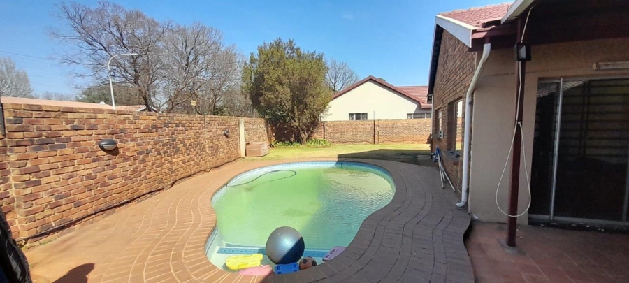 3 Bedroom Property for Sale in Botleng Mpumalanga