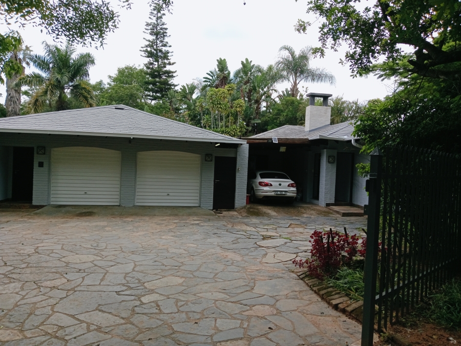 6 Bedroom Property for Sale in White River Ext 5 Mpumalanga
