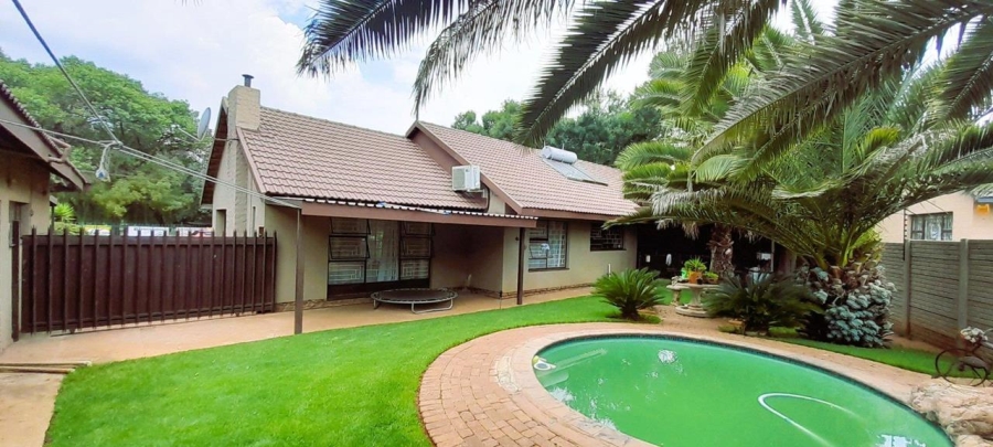 3 Bedroom Property for Sale in Botleng Mpumalanga