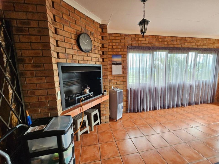 2 Bedroom Property for Sale in West Acres Mpumalanga
