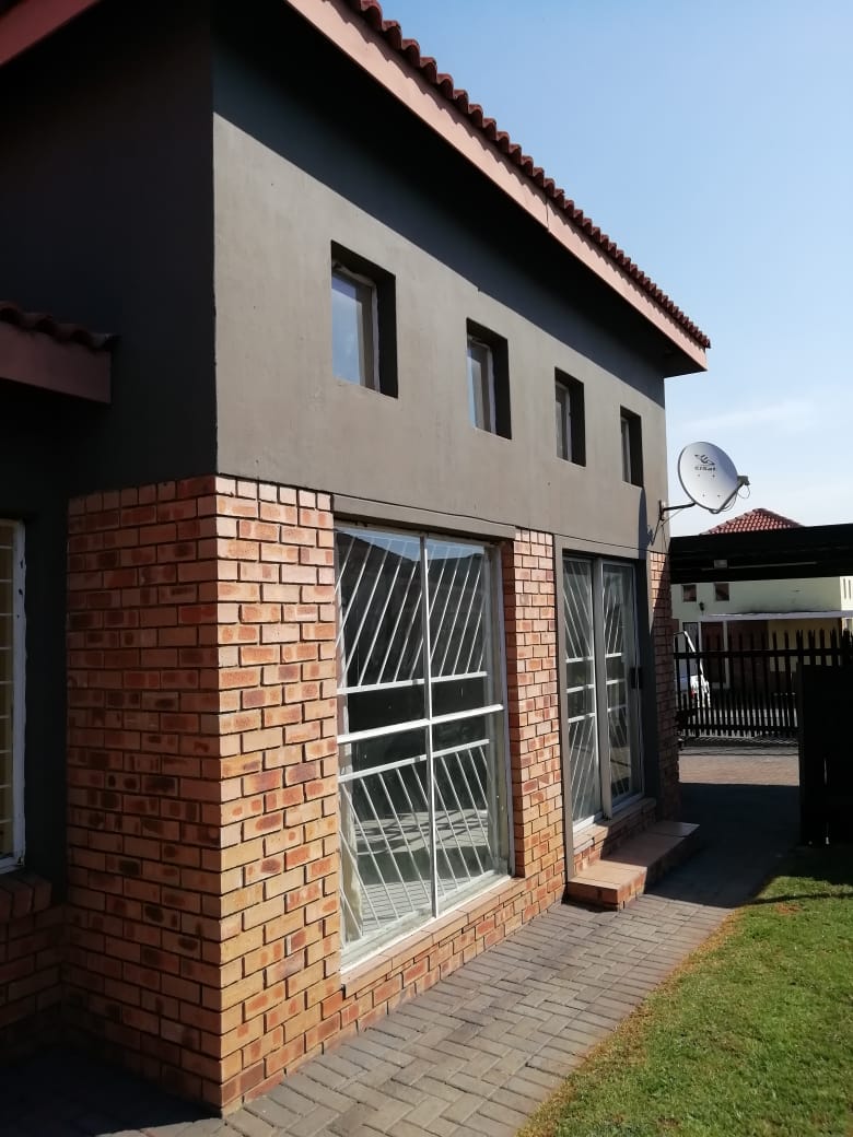 2 Bedroom Property for Sale in Reyno Ridge Mpumalanga