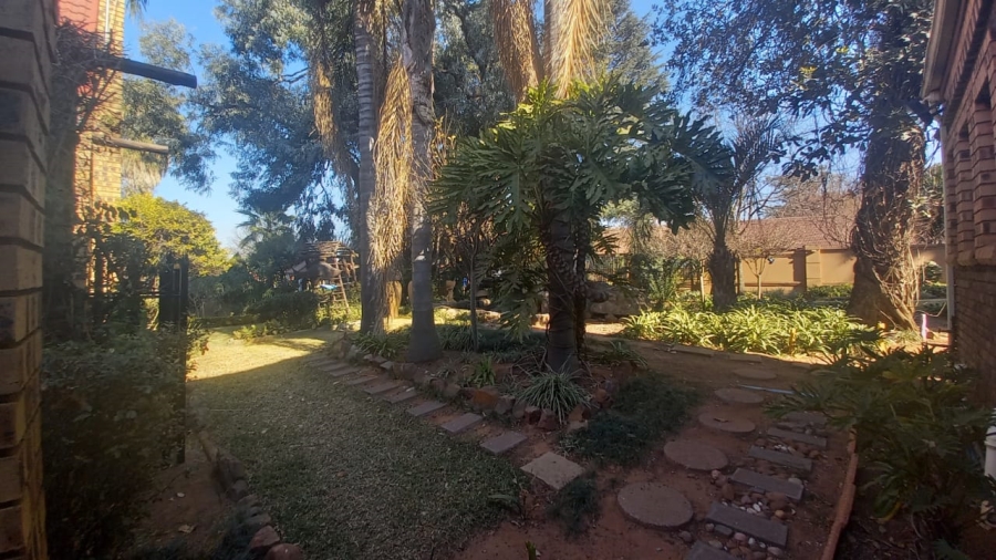 5 Bedroom Property for Sale in Gholfsig Mpumalanga