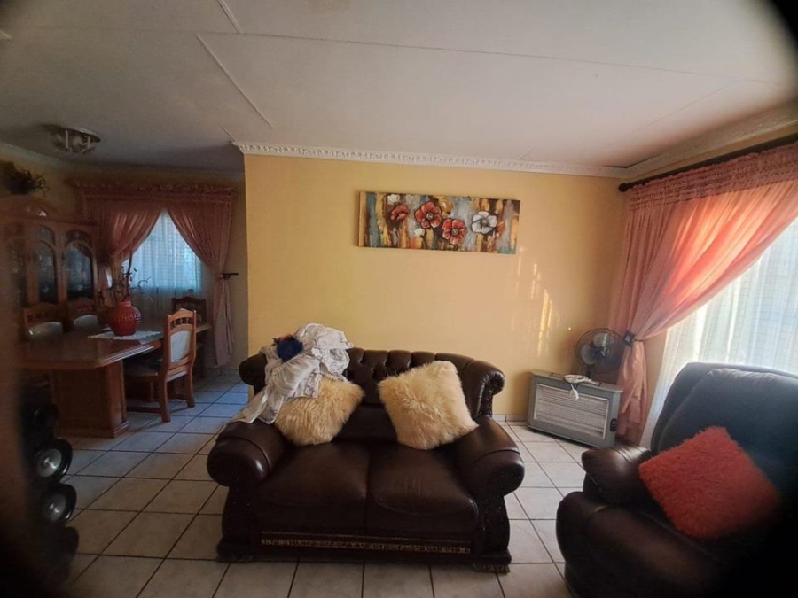 3 Bedroom Property for Sale in Leslie Mpumalanga