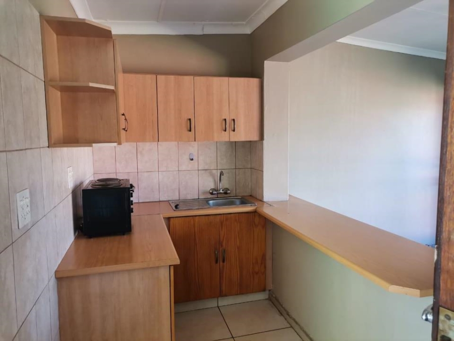 To Let 1 Bedroom Property for Rent in Ermelo Mpumalanga