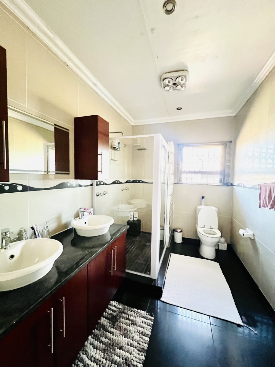 4 Bedroom Property for Sale in Reyno Ridge Mpumalanga