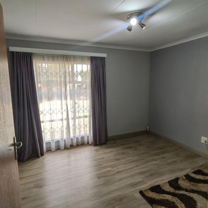 3 Bedroom Property for Sale in Sunset Park Mpumalanga