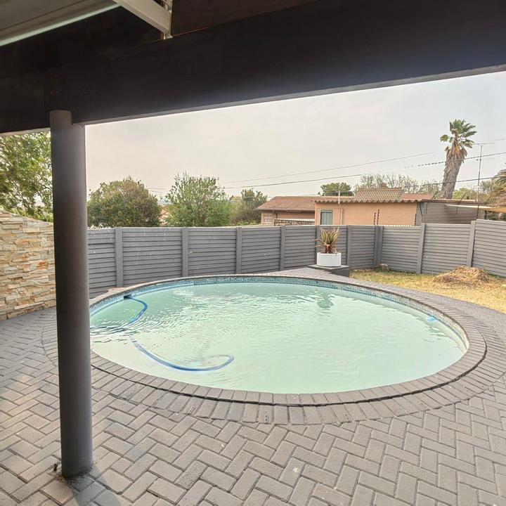 3 Bedroom Property for Sale in Sunset Park Mpumalanga