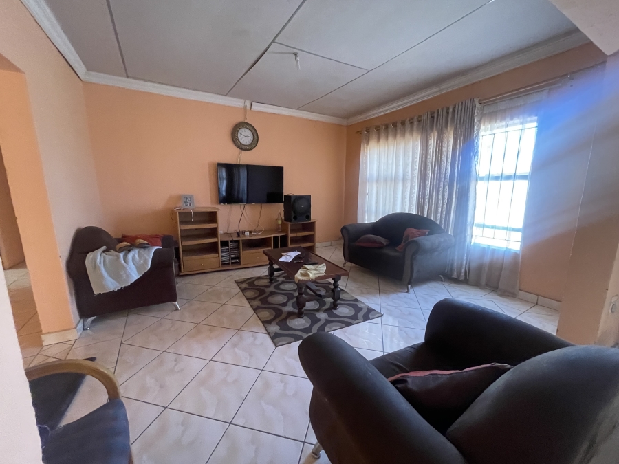 4 Bedroom Property for Sale in Kwamhlanga Mpumalanga