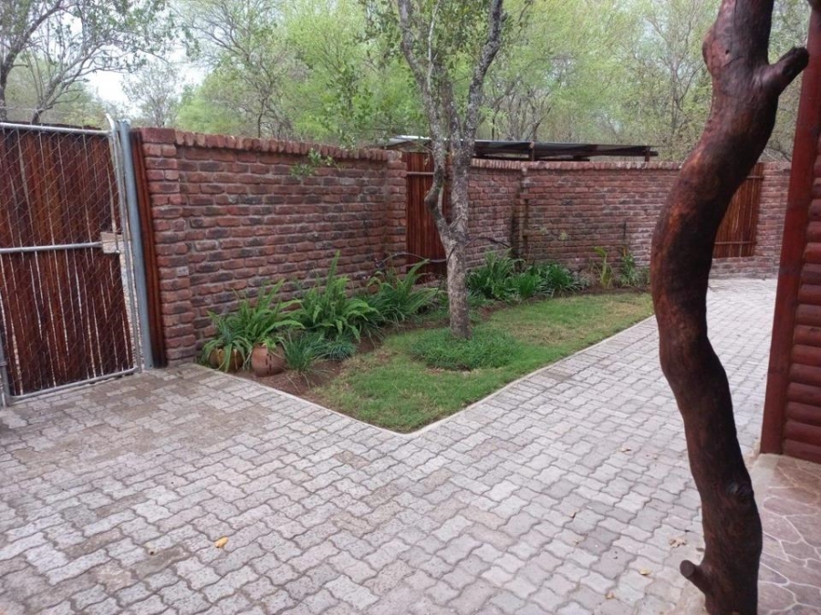 3 Bedroom Property for Sale in Marloth Park Mpumalanga