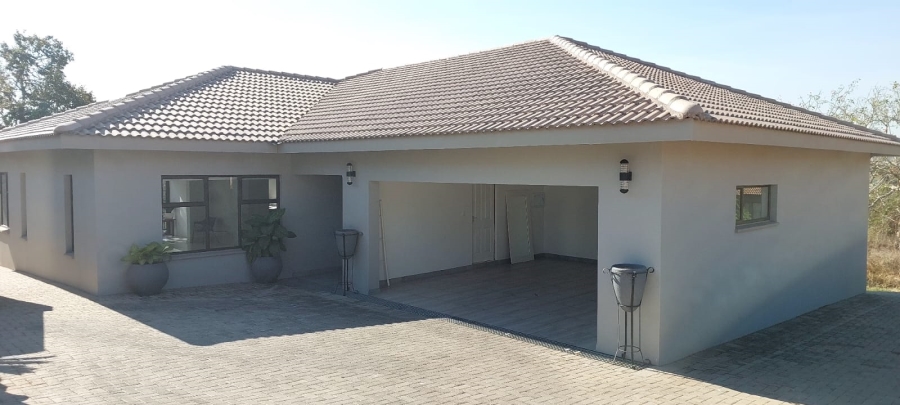 3 Bedroom Property for Sale in Ntulo Wildlife Estate Mpumalanga