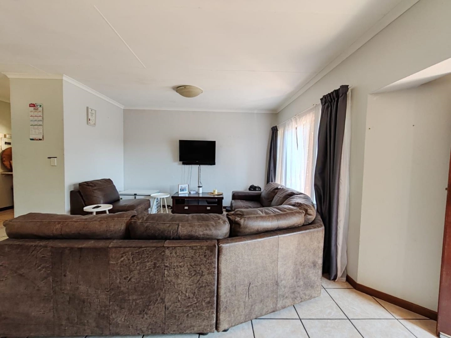 3 Bedroom Property for Sale in West Acres Mpumalanga