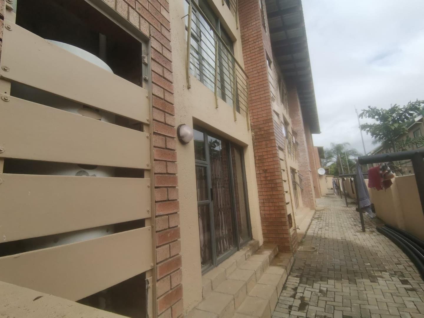 2 Bedroom Property for Sale in West Acres Mpumalanga