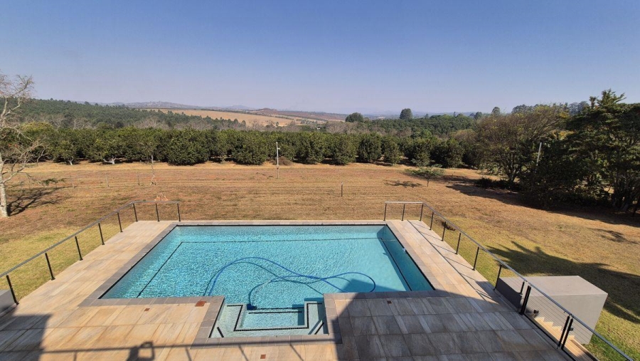 10 Bedroom Property for Sale in White River Mpumalanga