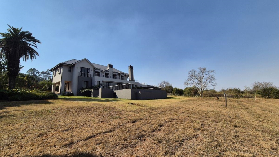 10 Bedroom Property for Sale in White River Mpumalanga