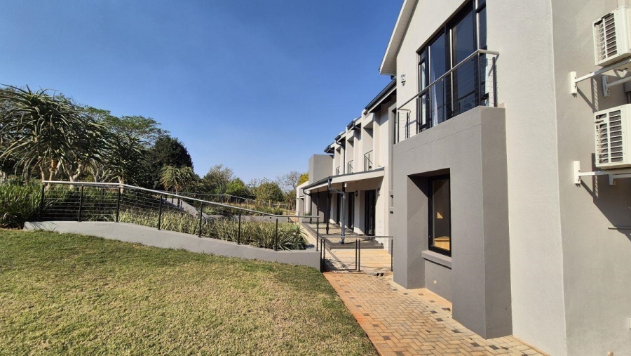 10 Bedroom Property for Sale in White River Mpumalanga