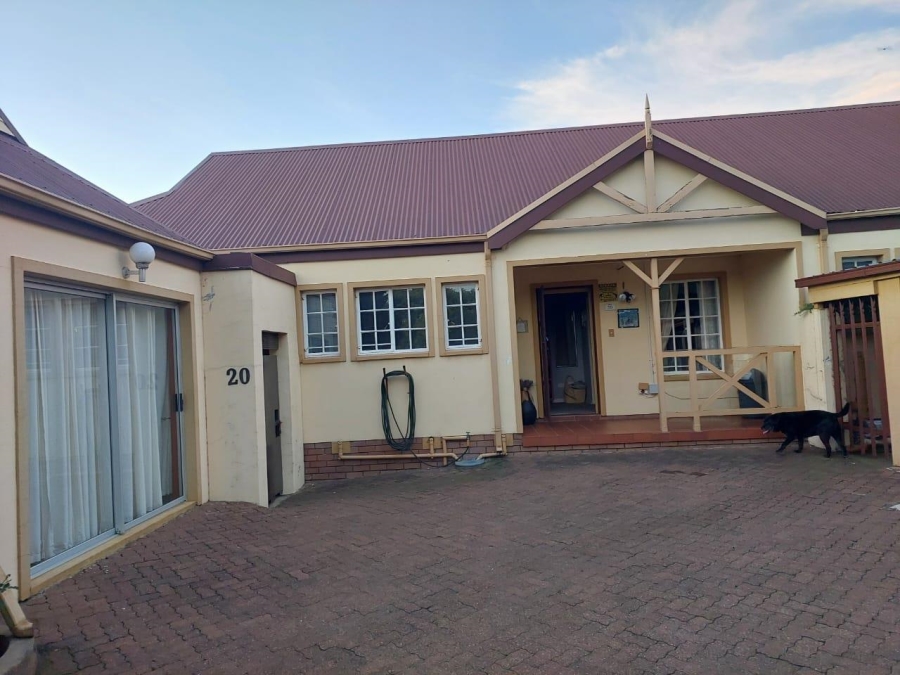 3 Bedroom Property for Sale in Volksrust Mpumalanga