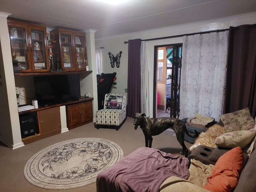 3 Bedroom Property for Sale in Volksrust Mpumalanga