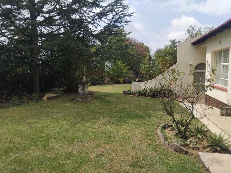 6 Bedroom Property for Sale in Volksrust Mpumalanga