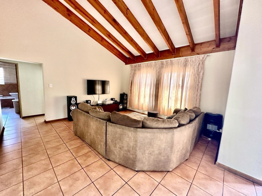 3 Bedroom Property for Sale in Reyno Ridge Mpumalanga