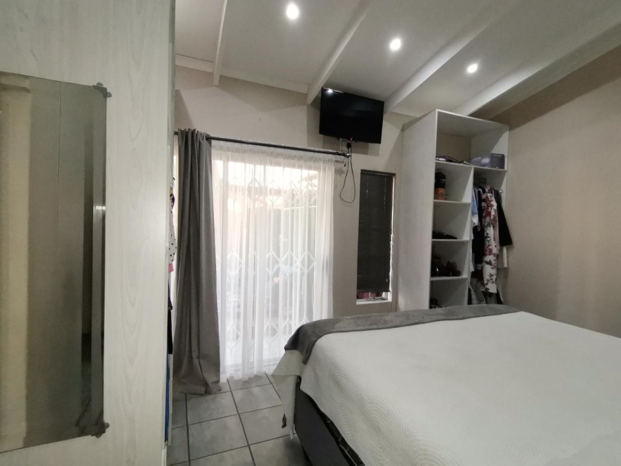 3 Bedroom Property for Sale in West Acres Mpumalanga