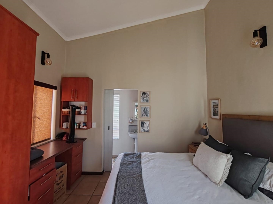 2 Bedroom Property for Sale in Nelspruit Mpumalanga