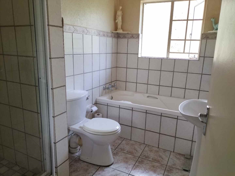 2 Bedroom Property for Sale in Nelspruit Mpumalanga