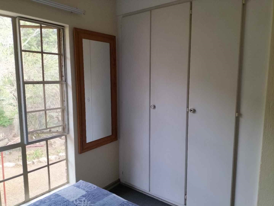 2 Bedroom Property for Sale in Nelspruit Mpumalanga