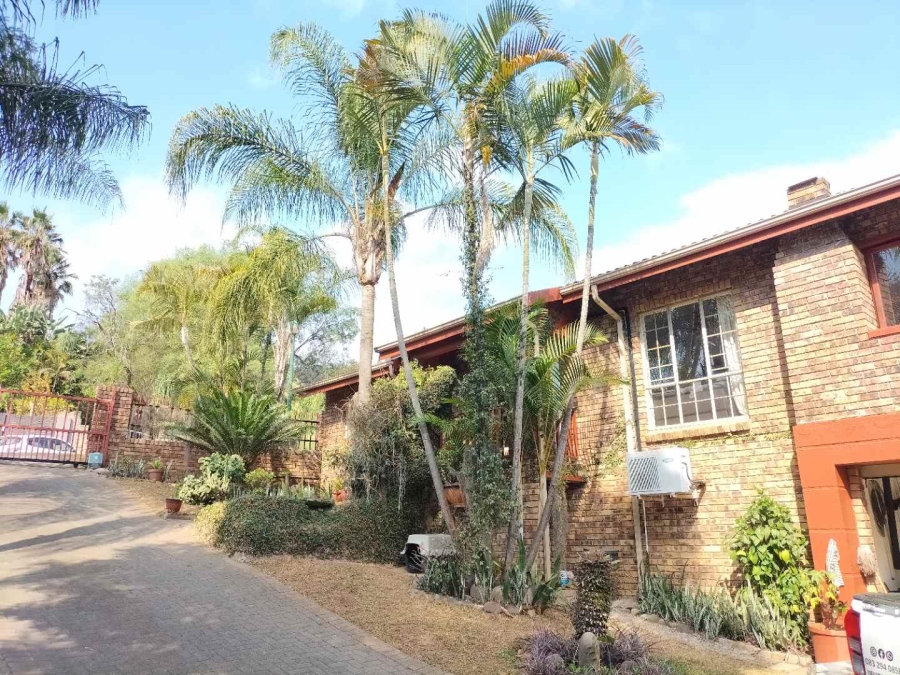 2 Bedroom Property for Sale in Nelspruit Mpumalanga