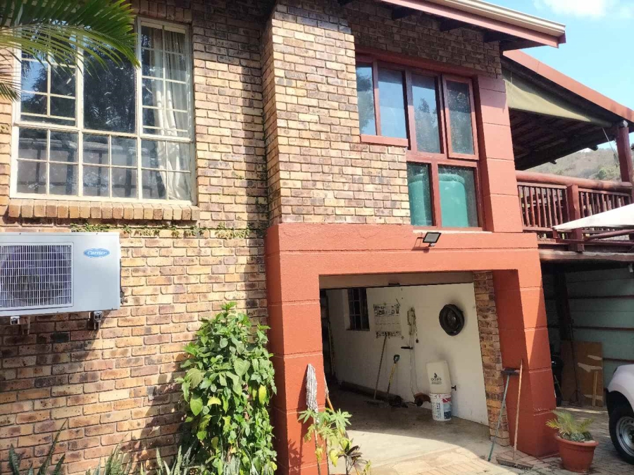 2 Bedroom Property for Sale in Nelspruit Mpumalanga