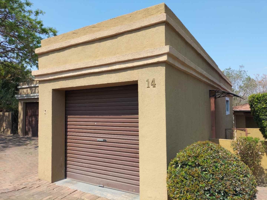 3 Bedroom Property for Sale in Stonehenge Mpumalanga